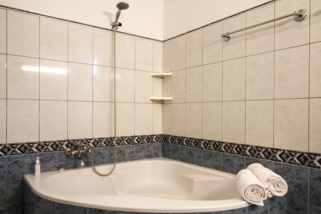 Sunset Sea Breeze Hotel Madalena do Mar Екстериор снимка